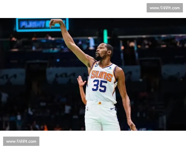 杜兰特降薪 1200 万续约火箭!白魔惠特摩尔成关键筹码,冲冠阵容成型 杜兰特降薪 1200 万续约火箭!白魔惠特摩尔成关键筹码,冲冠阵容成型