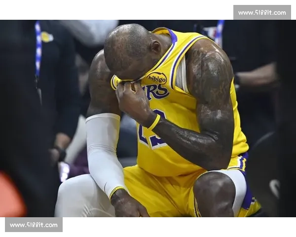 詹姆斯官宣退役时间！28 城巡演致敬科比，4 万分传奇终章开启