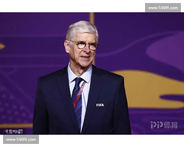 国际足联总监温格探访曼城世俱杯训练营 传奇教头与瓜帅师徒重逢掀热议 国际足联总监温格探访曼城世俱杯训练营 传奇教头与瓜帅师徒重逢掀热议